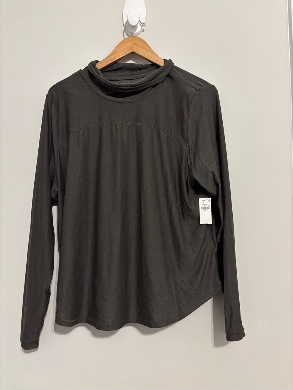 Old Navy Active Cloudmotion Go-Dry Scoop Neck Top Sz XL NWT